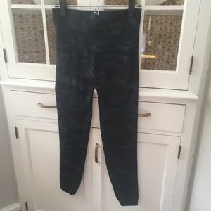 Black Camo Leggings by Spanx - Size Large